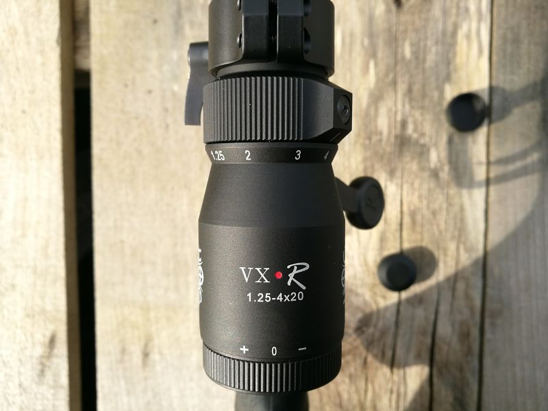 LEUPOLD VX-R 1,25-4x20 HOG Ruleta Aumentos